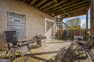 244 S Highland Ave S, Baltimore, MD 21224 - Photo 27