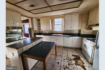 3701 Elm Avenue, Baltimore, MD 21211 - Photo 7