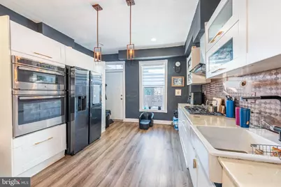 910 N Montford Avenue, Baltimore, MD 21205 - Photo 11