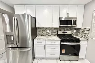 1402 Woodbourne Ave, Baltimore, MD 21239 - Photo 9