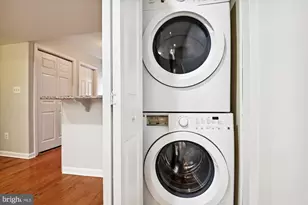 1909 Aliceanna St, Baltimore, MD 21231 - Photo 17