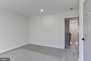 4009 8th St, Baltimore, MD 21225 - Photo 17