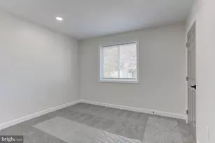 4009 8th St, Baltimore, MD 21225 - Photo 19