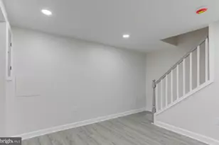 4009 8th St, Baltimore, MD 21225 - Photo 31