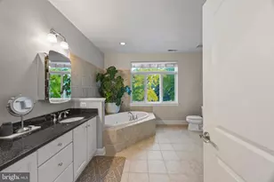 900 Valencia Ct, Baltimore, MD 21230 - Photo 35