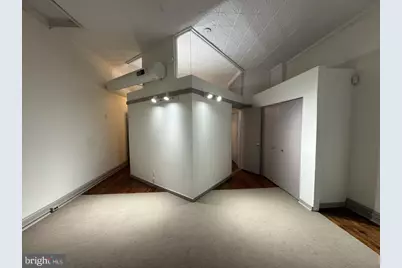 328 S Broadway #2, Baltimore, MD 21231 - Photo 11