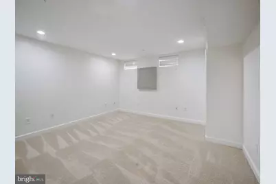 1705 E Chase Street, Baltimore, MD 21213 - Photo 25