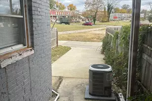 2795 The Alameda, Baltimore, MD 21218 - Photo 7