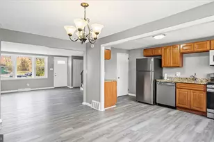 5454 Cedonia Ave, Baltimore, MD 21206 - Photo 11