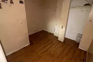 2040 Walbrook Ave, Baltimore, MD 21217 - Photo 7