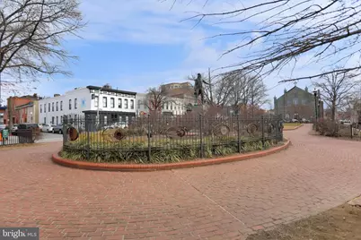 630 S Ellwood Avenue, Baltimore, MD 21224 - Photo 37