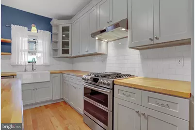 630 S Ellwood Avenue, Baltimore, MD 21224 - Photo 9