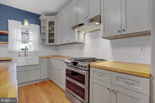 630 S Ellwood Ave, Baltimore, MD 21224 - Photo 9