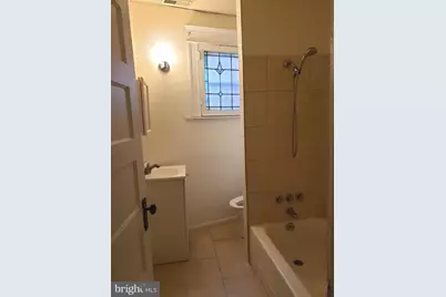 303 E 33rd Street, Baltimore, MD 21218 - Photo 9