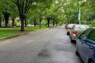 303 E 33rd St, Baltimore, MD 21218 - Photo 15