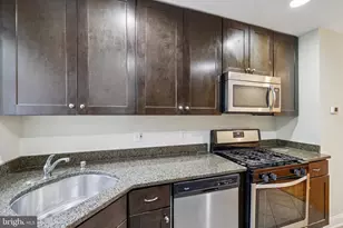 1603 W Pratt St, Baltimore, MD 21223 - Photo 3