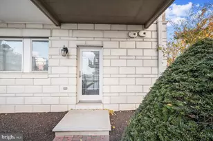 901 Valencia Ct, Baltimore, MD 21230 - Photo 7