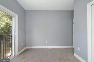 104 N Patterson Park Ave, Baltimore, MD 21231 - Photo 25