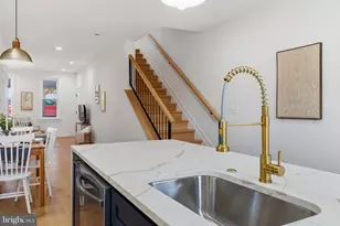 3923 Roland Ave, Baltimore, MD 21211 - Photo 3