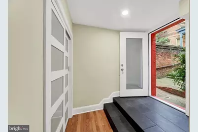 15 E Branch Lane #22, Baltimore, MD 21201 - Photo 3