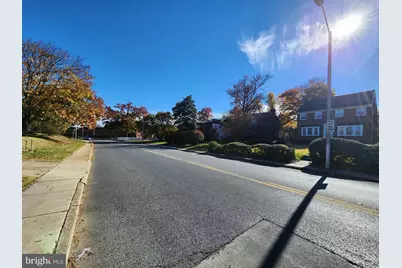 916 E Belvedere Avenue E, Baltimore, MD 21212 - Photo 3