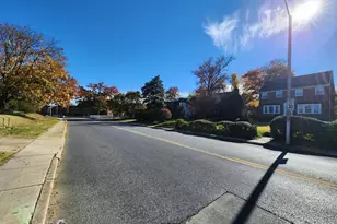 916 E Belvedere Ave E, Baltimore, MD 21212 - Photo 3