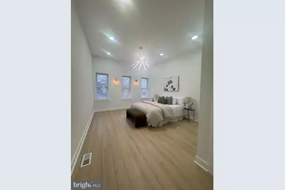 725 E 20th Street, Baltimore, MD 21218 - Photo 27