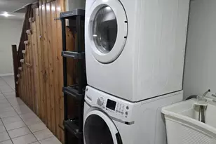 4408 Shamrock Ave, Baltimore, MD 21206 - Photo 11