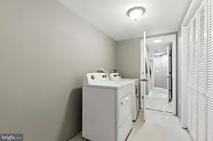 2220 Henneman Ave, Baltimore, MD 21213 - Photo 17