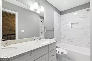 2220 Henneman Ave, Baltimore, MD 21213 - Photo 11