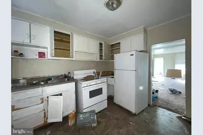 433 E Lynn Avenue, Baltimore, MD 21223 - Photo 7