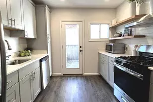 324 S Castle St, Baltimore, MD 21231 - Photo 9