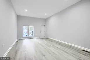 409 N Lakewood Ave, Baltimore, MD 21224 - Photo 5