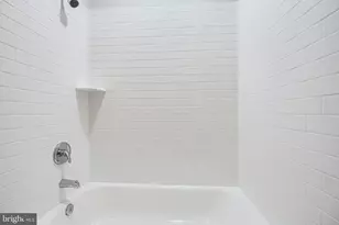 409 N Lakewood Ave, Baltimore, MD 21224 - Photo 27