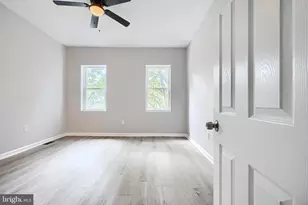 409 N Lakewood Ave, Baltimore, MD 21224 - Photo 19