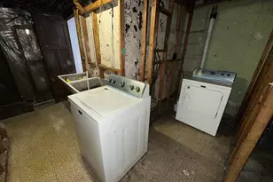 305 Elrino St, Baltimore, MD 21224 - Photo 11