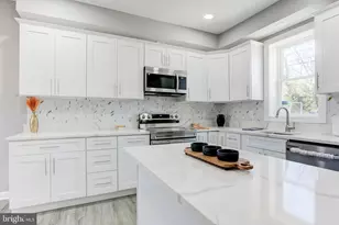 156 S Hilton St, Baltimore, MD 21229 - Photo 17