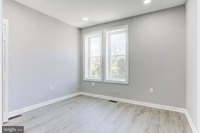 156 S Hilton Street, Baltimore, MD 21229 - Photo 33