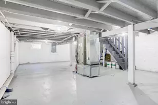 156 S Hilton St, Baltimore, MD 21229 - Photo 37