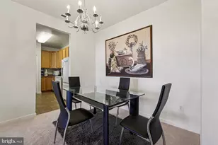 5303 Wyndholme Cir, Baltimore, MD 21229 - Photo 13