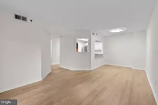 960 Fell St, Baltimore, MD 21231 - Photo 7