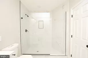 2208 Mt Royal Terrace, Baltimore, MD 21217 - Photo 25