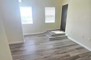 317 North Ave E, Baltimore, MD 21218 - Photo 5