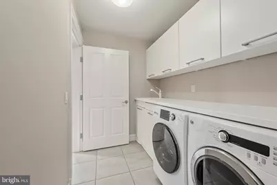 801 Key Highway #364, Baltimore, MD 21230 - Photo 39