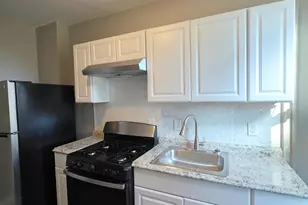 1515 E 29th St, Baltimore, MD 21218 - Photo 9