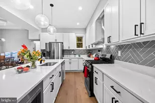 3900 Cottage Ave, Baltimore, MD 21215 - Photo 9