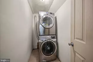 2422 Madison Ave, Baltimore, MD 21217 - Photo 25