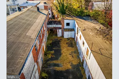 300-10 S Conkling, Baltimore, MD 21224 - Photo 11