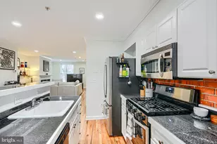 1022 S Streeper St, Baltimore, MD 21224 - Photo 15