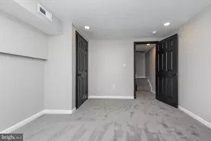 1715 E Oliver St, Baltimore, MD 21213 - Photo 25